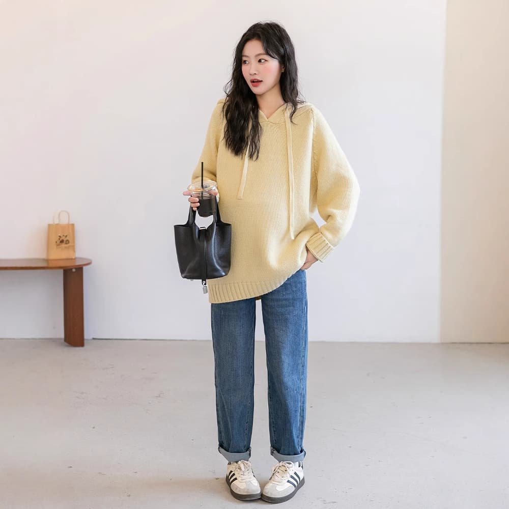 ママコーデ ゆったりフード付きニットプルオーバー