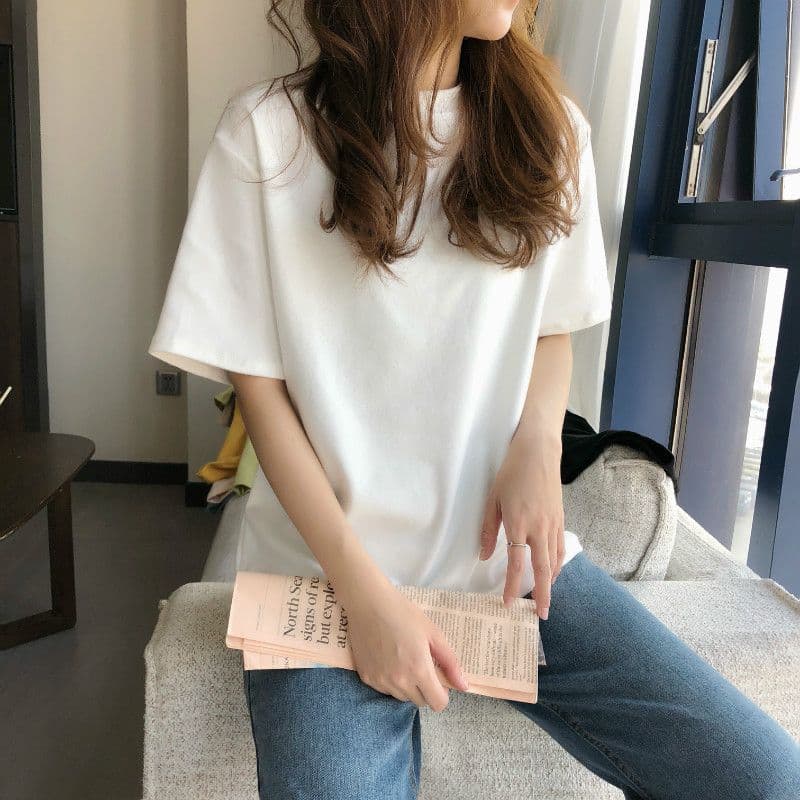 ママコーデ シンプル半袖ルーズフィットトップス