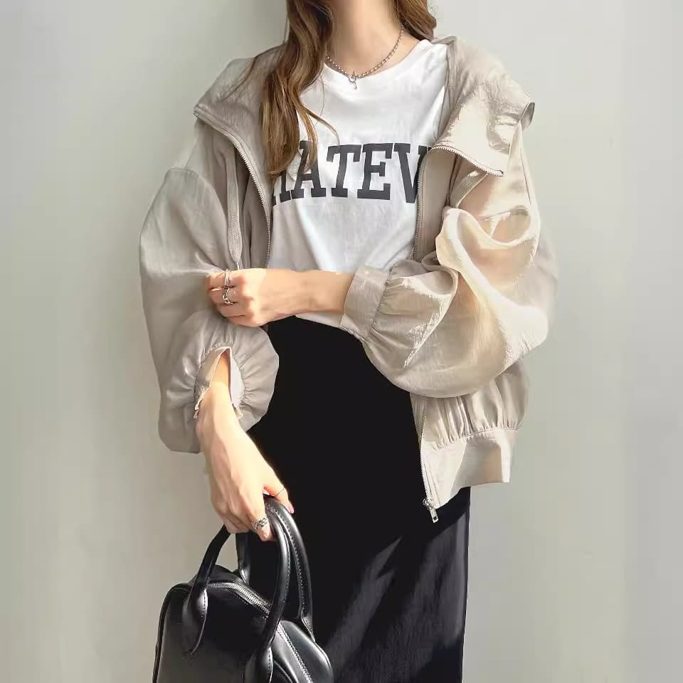 ママコーデ 透け感シアーブルゾン