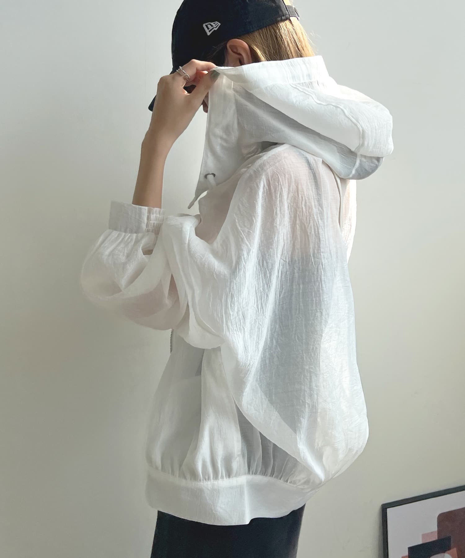 ママコーデ 透け感シアーブルゾン
