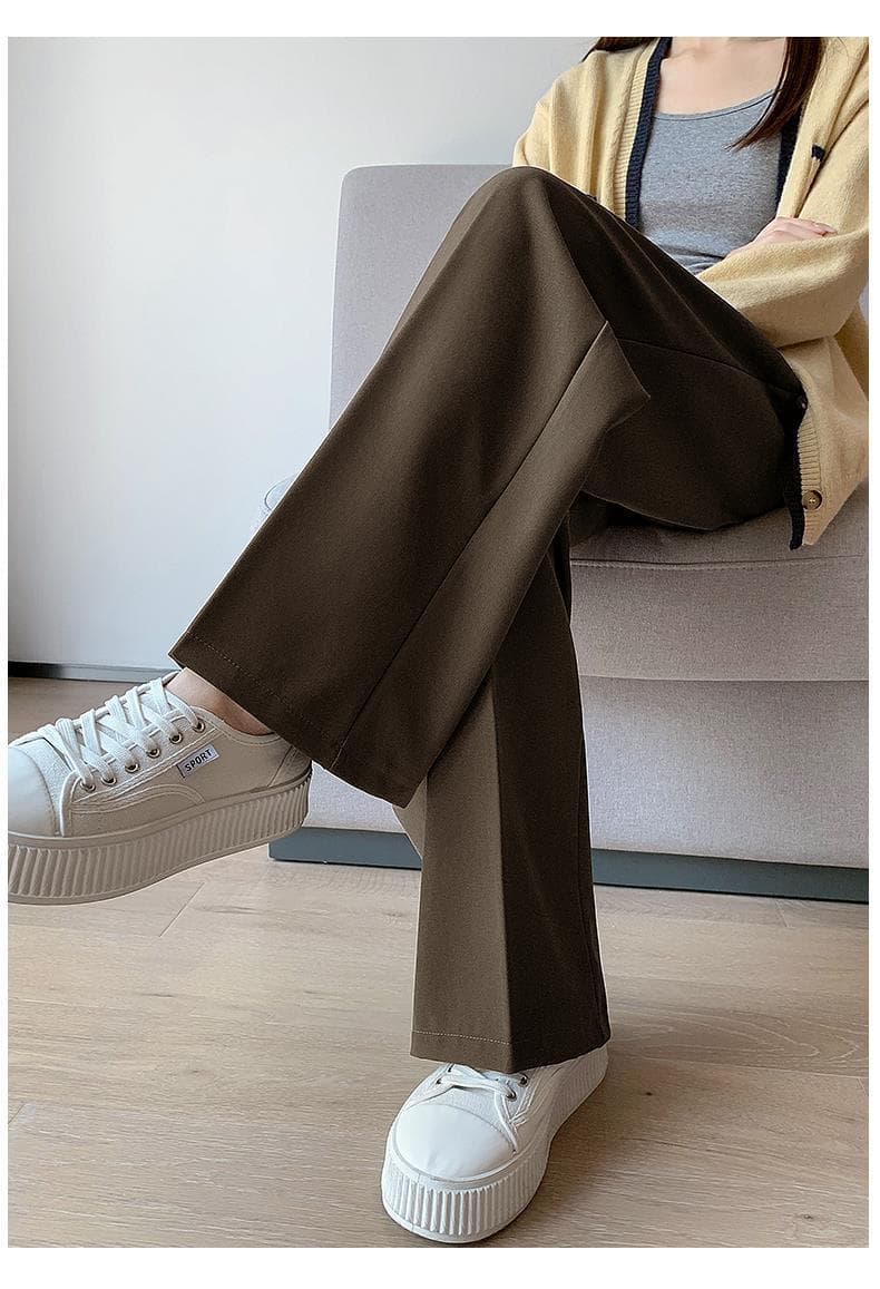 ママコーデ ゆったりドレープきれいめパンツ
