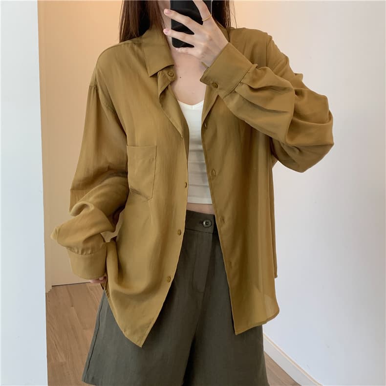 ママコーデ 上質シルエットシャツ