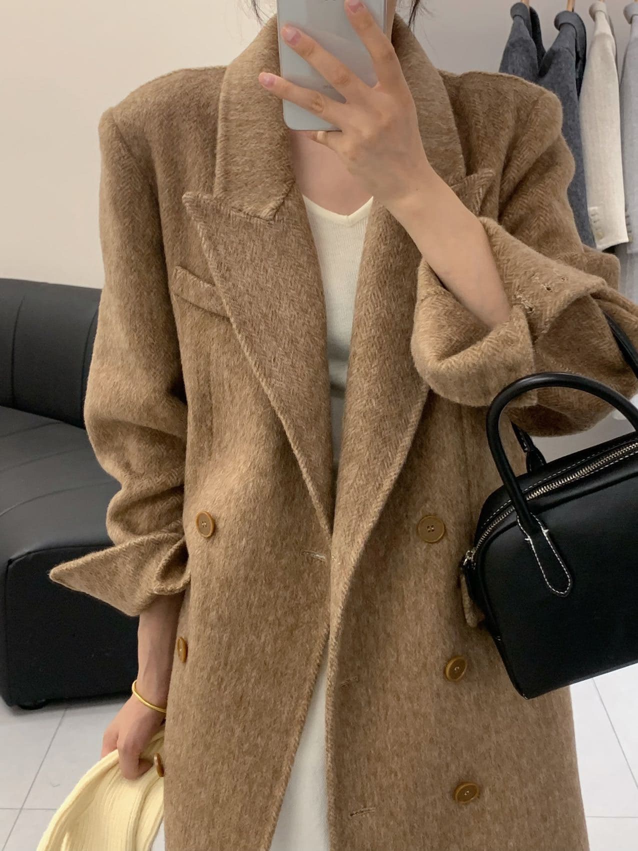 ママコーデ ふんわりシルエット ママコート
