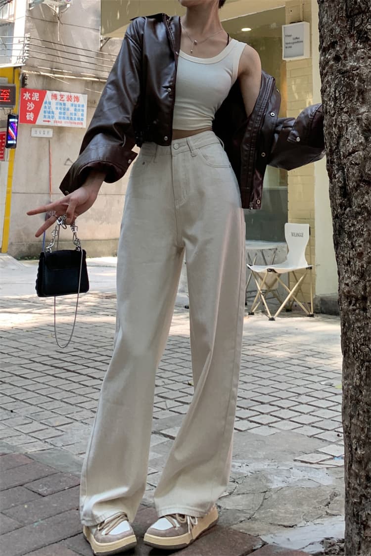 ママコーデ ゆったりワイドシルエットストレートパンツ