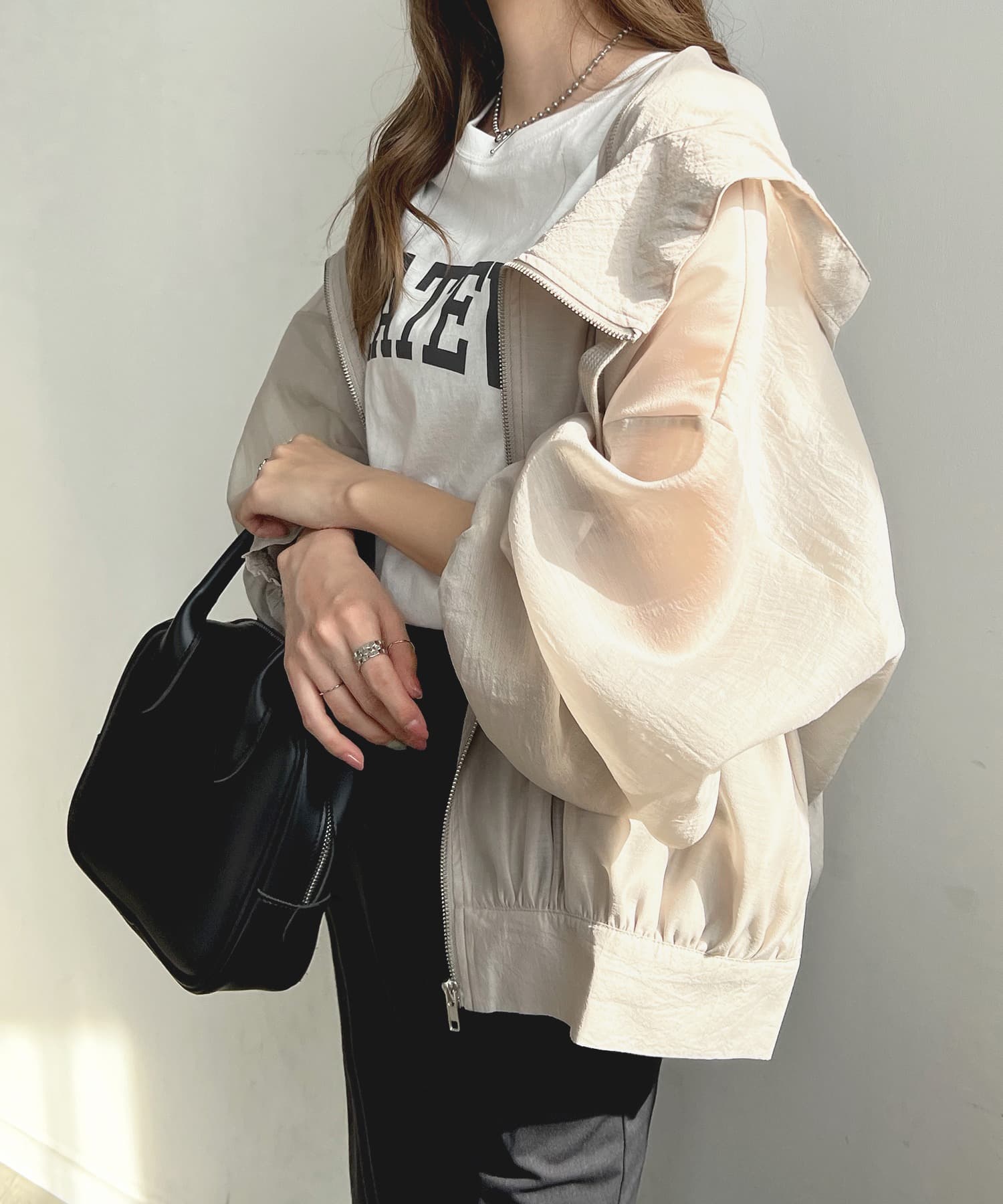 ママコーデ 透け感シアーブルゾン