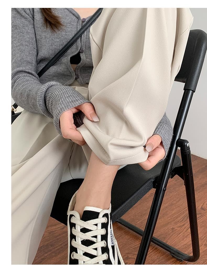 ママコーデ ゆったりドレープきれいめパンツ