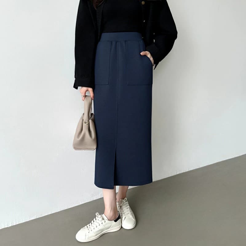 ママコーデ きちんと感あふれる大人の定番スカート