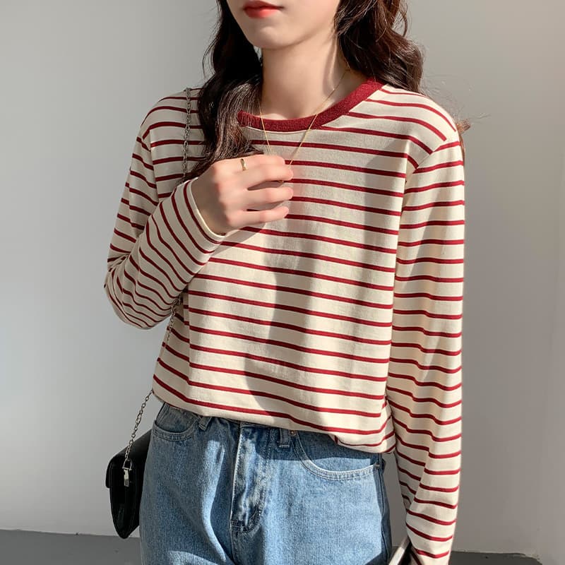 ママコーデ ゆったりボーダーカットソー